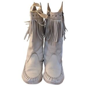 Vintage Minnetonka Moccasin Boots Western Boho Festival Studded White Leather